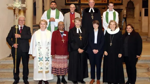 Dr. Anna Krauß (3. Von rechts, untere Reihe) mit lutherischen Kirchenleitenden aus aller Welt. Foto: DNK/LWB, Cornelia Kirsch
