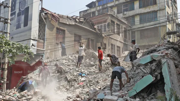 Zerstörtes Gebäude in Mandalay nach dem Erdbeben in Myanmar. Foto: LWB/ZWN