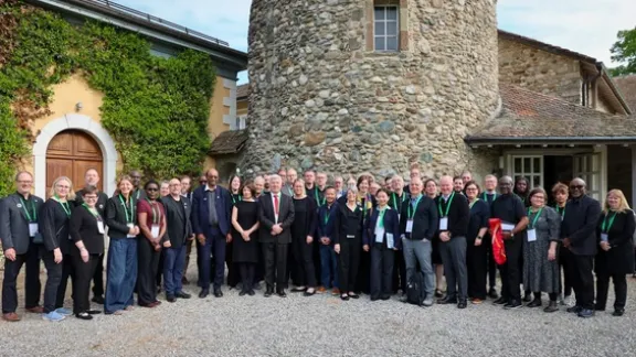 Teilnehmende an der Konsultation von Führungskräften zur ökumenischen Zusammenarbeit in Bossey, Schweiz. Foto: Gregoire de Fombelle/ÖRK