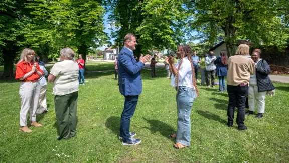 12. Mai 2026, Genf, Schweiz: Kennenlernrunde beim 9. Internationalen Seminar für nicht-ordinierte Personen in kirchlichen Führungsfunktionen. Die Teilnehmenden am Seminar, das vom 7. bis 15. Mai 2026 in Wittenberg und Genf stattgefunden hat, kamen aus allen Regionen der weltweiten Kirchengemeinschaft des Lutherischen Weltbundes. Foto: LWB/Albin Hillert