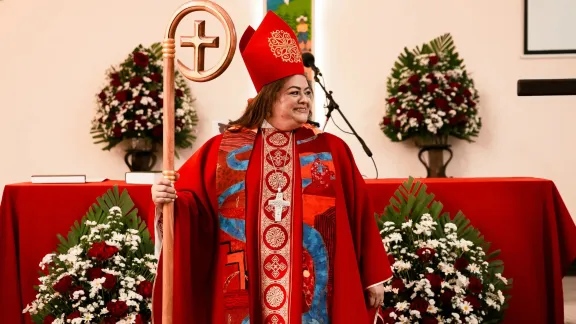 Bischöfin Katia María Cortez nach ihrer Amtseinführung als neues Oberhaupt der Nicaraguanischen Lutherischen Kirche Glaube und Hoffnung. Foto: Álvaro Javier Cruz Ruíz