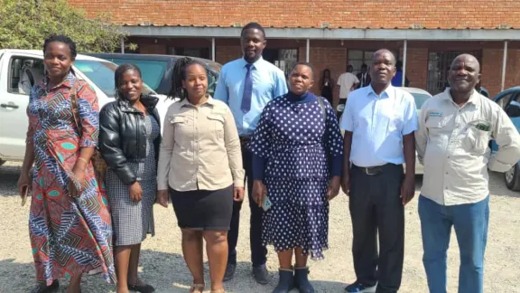 Teilnehmende einer von den Lutheran Development Services in Simbabwe organisierten Schulung zum Thema Missbrauchsprävention. Foto: LDS